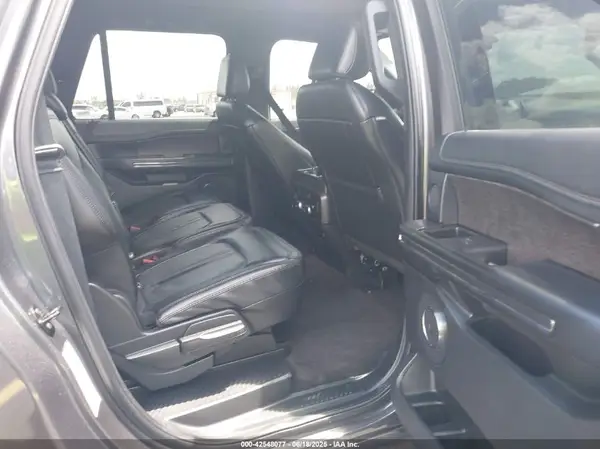 1FMJK2AT0MEA42319 2021 FORD EXPEDITION - Image 8