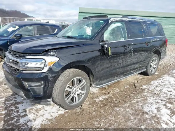 1FMJK2AT0NEA38143 2022 FORD EXPEDITION - Image 2