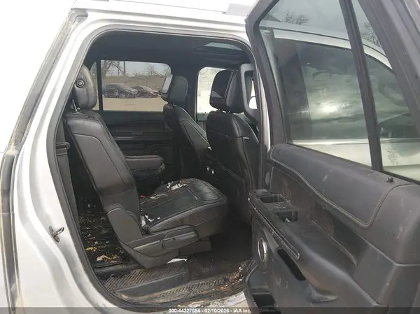 1FMJK2AT8JEA71269 2018 FORD EXPEDITION - Image 8