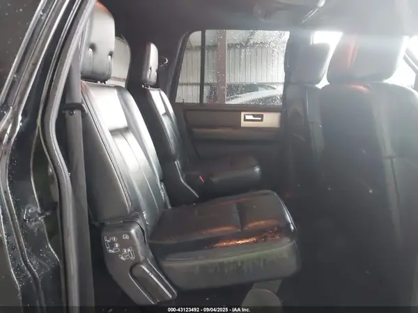 1FMJK2AT9HEA70142 2017 FORD EXPEDITION - Image 8