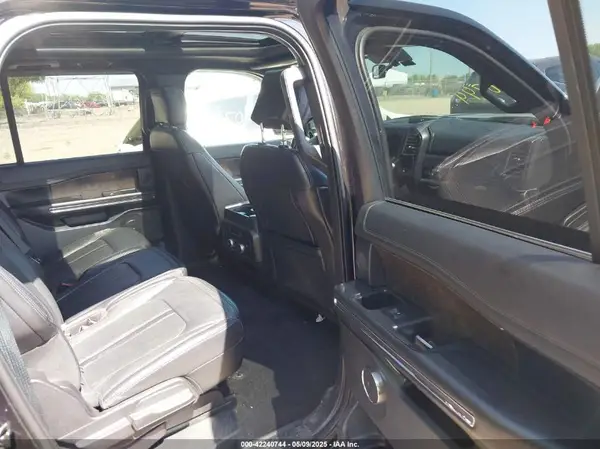 1FMJK2ATXKEA51137 2019 FORD EXPEDITION - Image 8