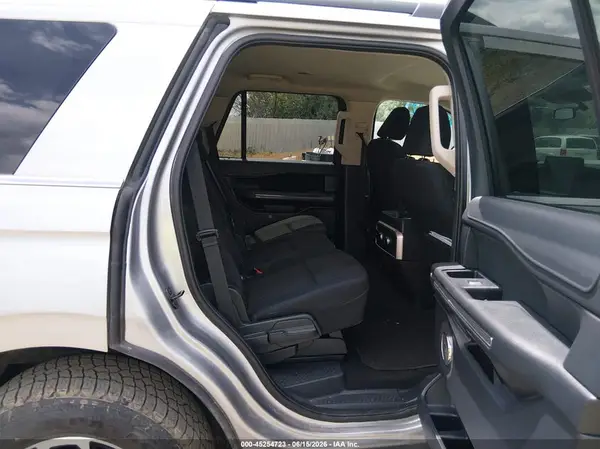 1FMJU1G88REA62123 2024 FORD EXPEDITION - Image 8