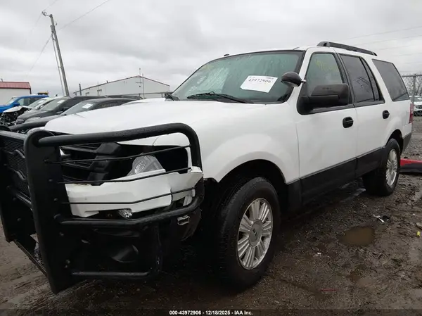 1FMJU1GT7GEF53767 2016 FORD EXPEDITION - Image 2