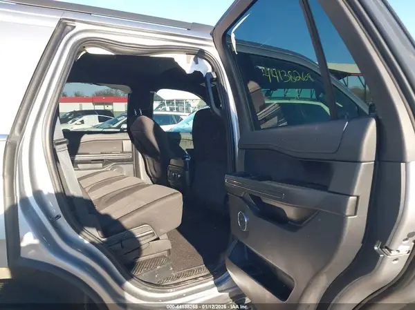 1FMJU1GT8MEA81770 2021 FORD EXPEDITION - Image 8