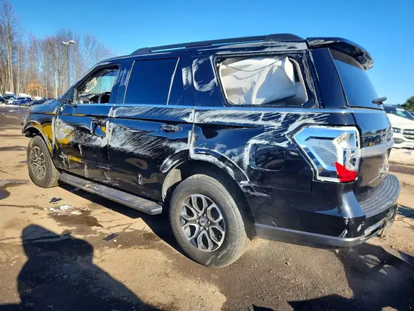 1FMJU1GT8NEA30349 2022 FORD EXPEDITION - Image 2