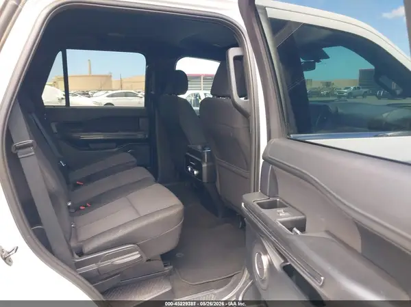 1FMJU1GTXKEA31031 2019 FORD EXPEDITION - Image 8