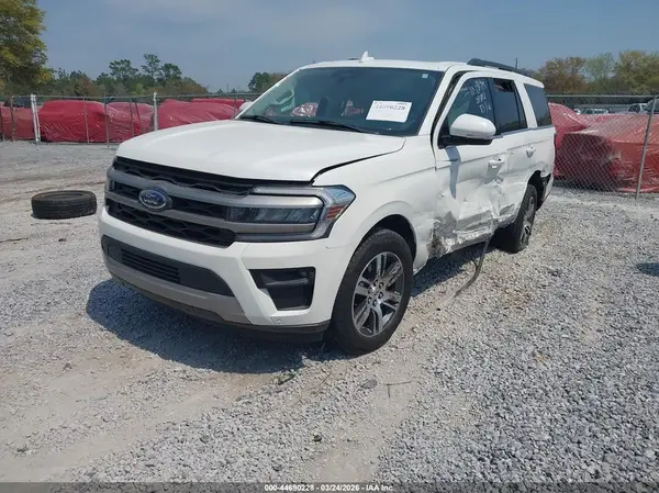 1FMJU1H80PEA66341 2023 FORD EXPEDITION - Image 2