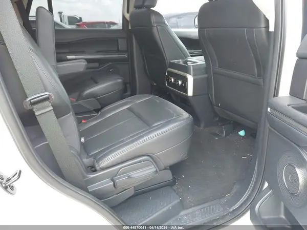 1FMJU1H80REA05185 2024 FORD EXPEDITION - Image 8