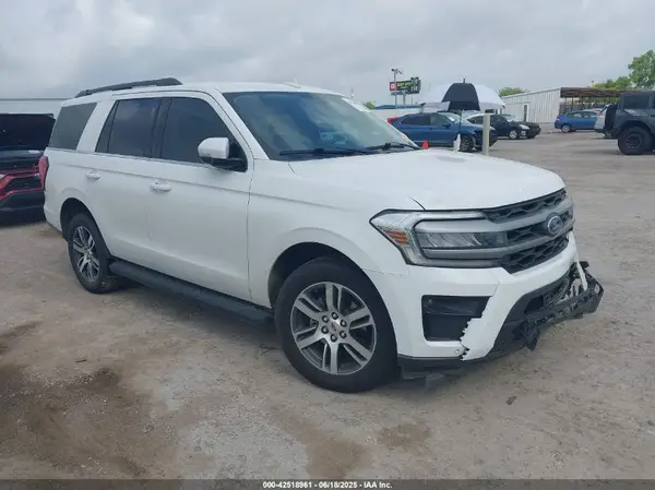 1FMJU1H80REA22598 2024 FORD EXPEDITION - Image 1