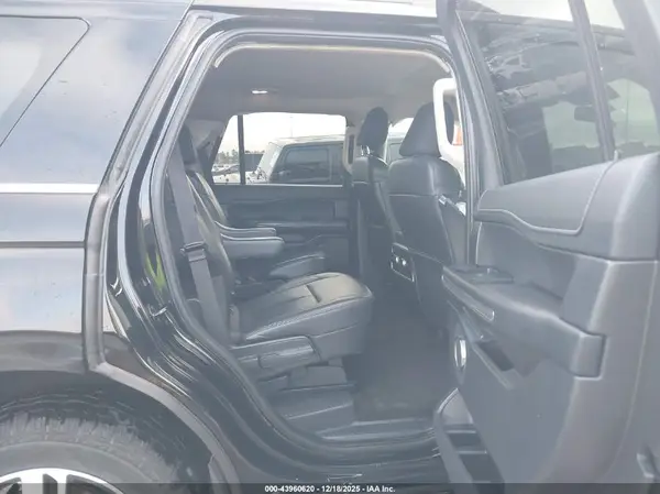 1FMJU1H81PEA01577 2023 FORD EXPEDITION - Image 8