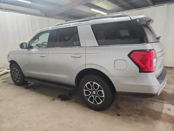 1FMJU1H81REA40754 2024 FORD EXPEDITION - Image 2