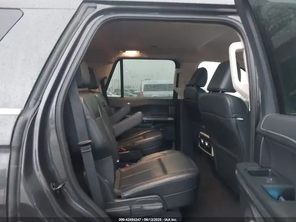 1FMJU1H81REA50121 2024 FORD EXPEDITION - Image 8