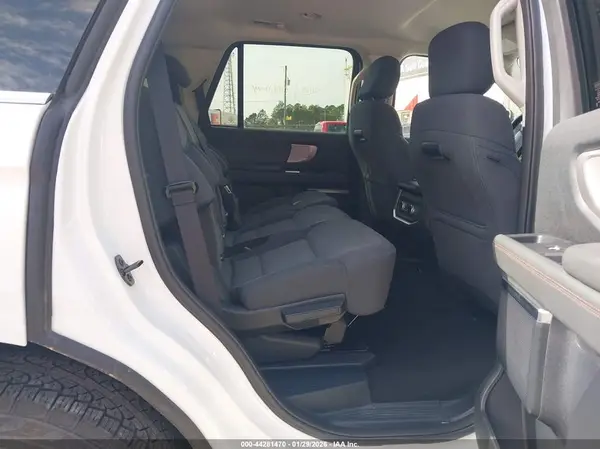 1FMJU1H81SEA44910 2025 FORD EXPEDITION - Image 8