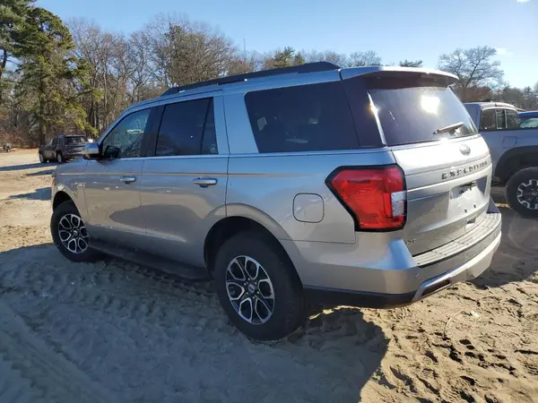 1FMJU1H82REA17970 2024 FORD EXPEDITION - Image 2