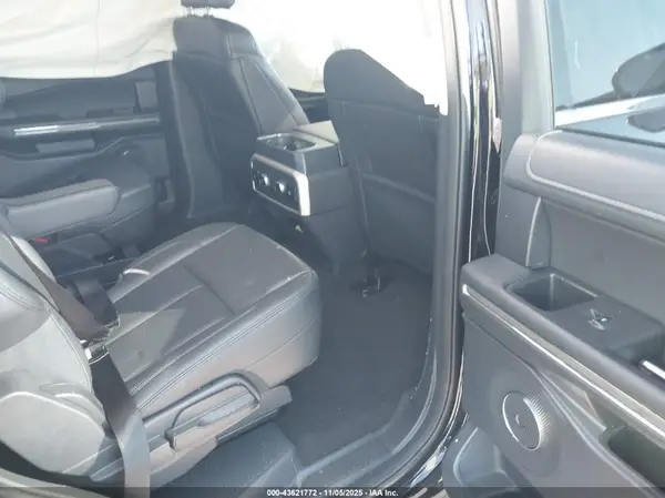 1FMJU1H82REB14361 2024 FORD EXPEDITION - Image 8