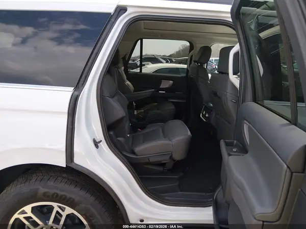 1FMJU1H82SEA64969 2025 FORD EXPEDITION - Image 8