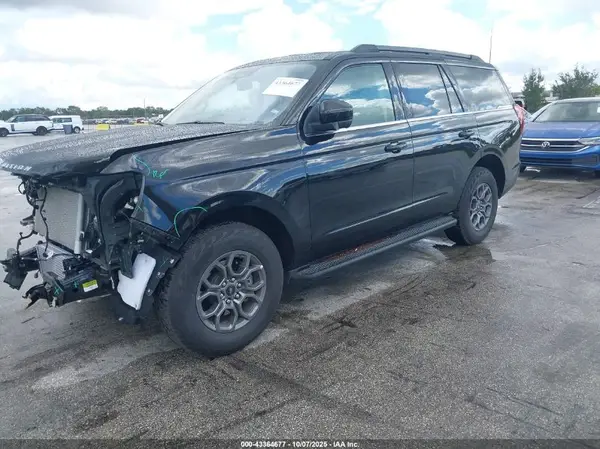 1FMJU1H83SEA29809 2025 FORD EXPEDITION - Image 2