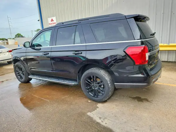 1FMJU1H84PEA43127 2023 FORD EXPEDITION - Image 2