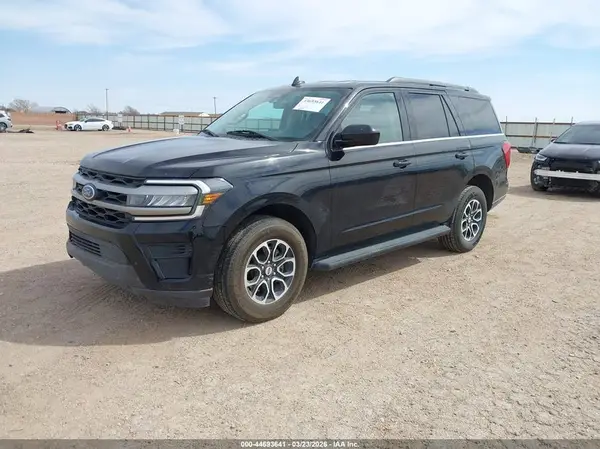 1FMJU1H84REA28100 2024 FORD EXPEDITION - Image 2