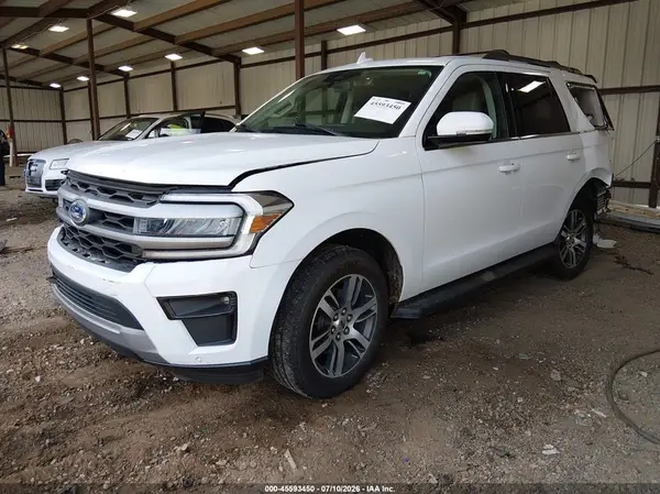 1FMJU1H84REA61064 2024 FORD EXPEDITION - Image 2