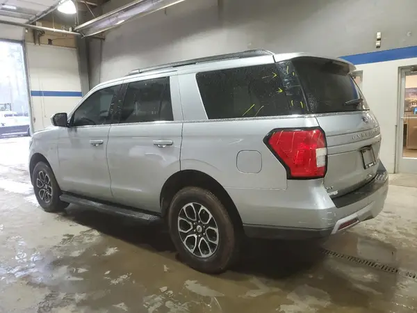 1FMJU1H84REA73103 2024 FORD EXPEDITION - Image 2