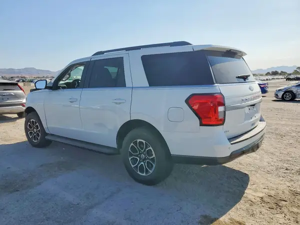 1FMJU1H85PEA31648 2023 FORD EXPEDITION - Image 2