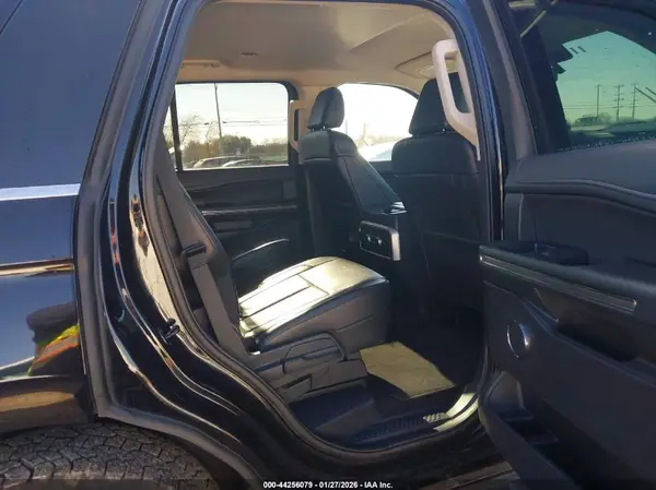 1FMJU1H85REA10866 2024 FORD EXPEDITION - Image 8