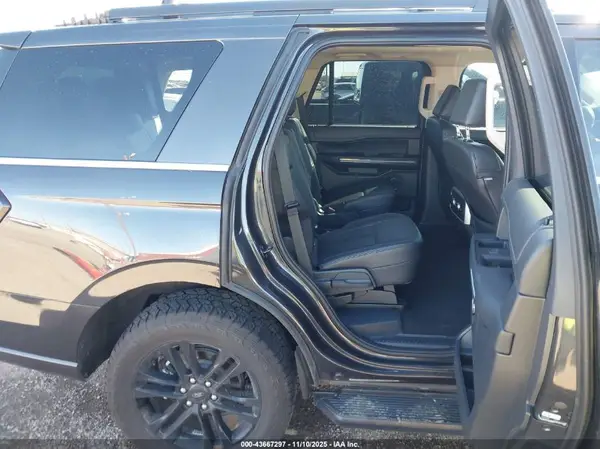 1FMJU1H85REB04407 2024 FORD EXPEDITION - Image 8