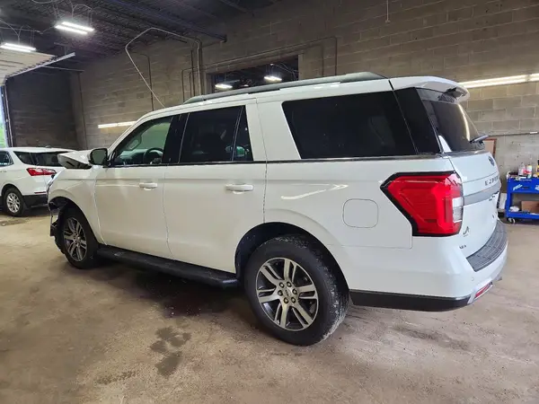 1FMJU1H86REB08000 2024 FORD EXPEDITION - Image 2