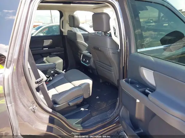 1FMJU1H86SEA20411 2025 FORD EXPEDITION - Image 8