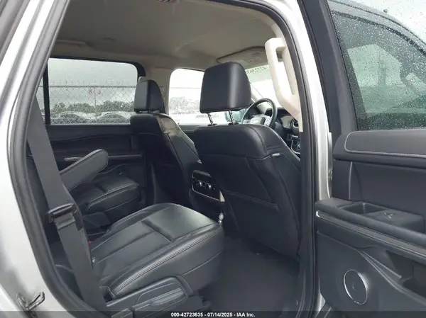 1FMJU1H87REA48115 2024 FORD EXPEDITION - Image 8