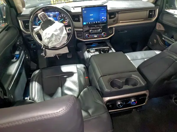 1FMJU1H88REA38225 2024 FORD EXPEDITION - Image 8