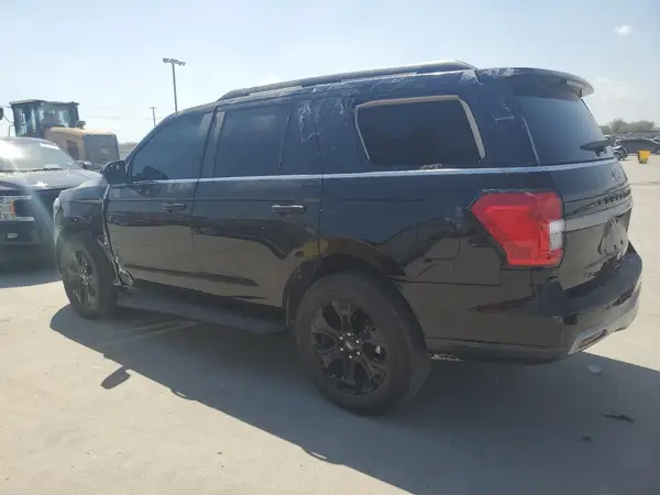 1FMJU1H88REA96240 2024 FORD EXPEDITION - Image 2