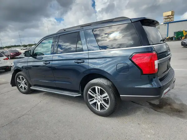 1FMJU1H89PEA53541 2023 FORD EXPEDITION - Image 2