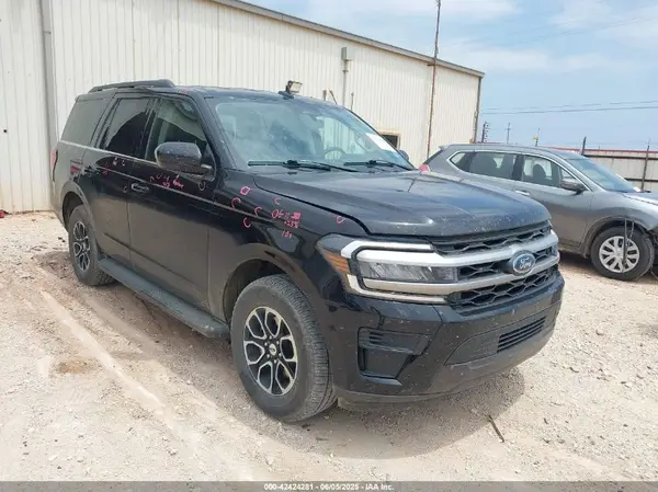 1FMJU1H89REA41800 2024 FORD EXPEDITION - Image 1