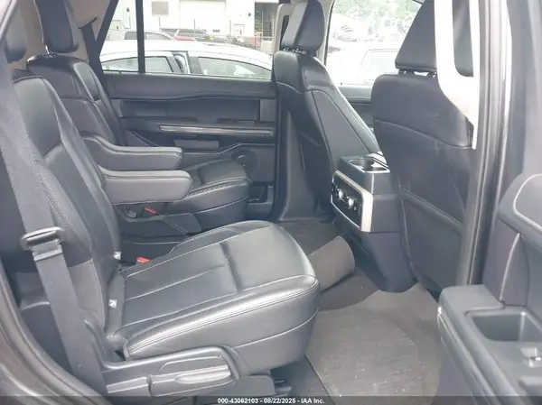 1FMJU1H8XREA46150 2024 FORD EXPEDITION - Image 8
