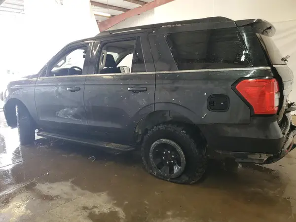 1FMJU1H8XREA54264 2024 FORD EXPEDITION - Image 2
