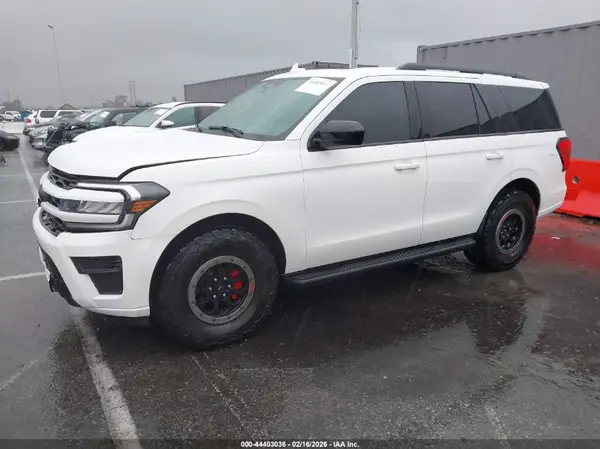 1FMJU1H8XREB00076 2024 FORD EXPEDITION - Image 2