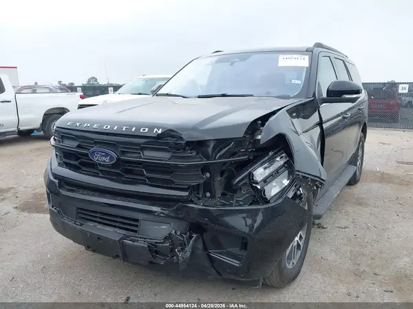 1FMJU1H8XSEA17138 2025 FORD EXPEDITION - Image 2