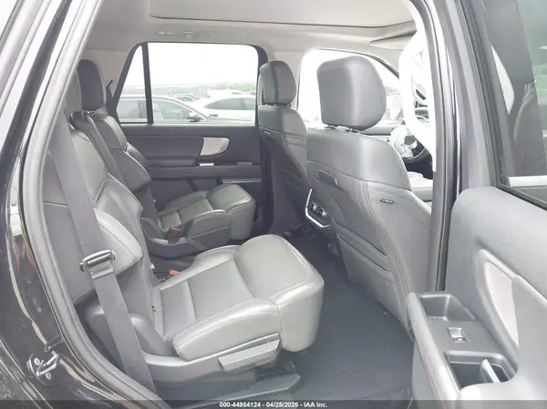1FMJU1H8XSEA17138 2025 FORD EXPEDITION - Image 8