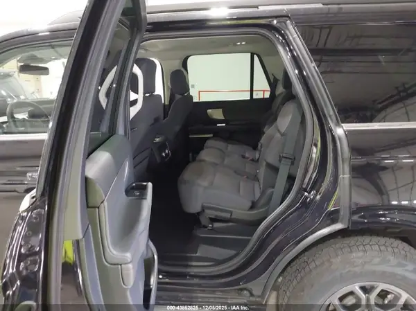 1FMJU1H8XSEA17897 2025 FORD EXPEDITION - Image 8