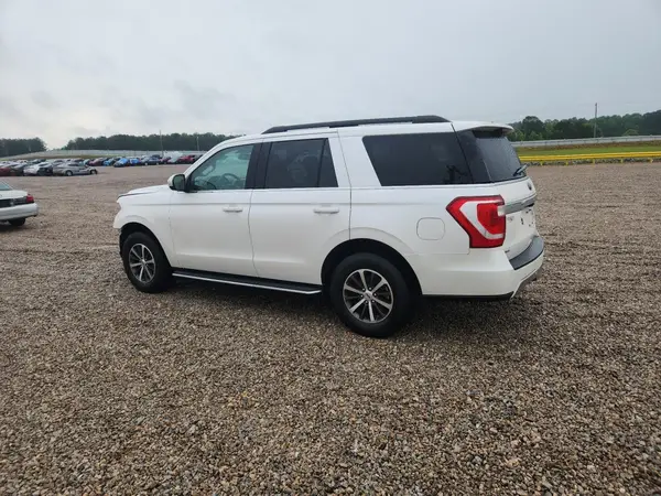 1FMJU1HT0JEA21167 2018 FORD EXPEDITION - Image 2