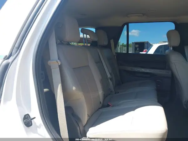 1FMJU1HT0KEA05102 2019 FORD EXPEDITION - Image 8