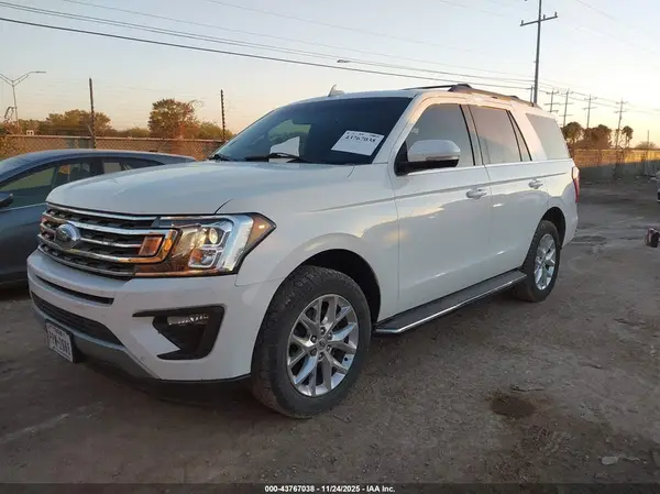 1FMJU1HT0MEA46610 2021 FORD EXPEDITION - Image 2
