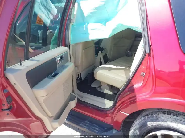 1FMJU1HT1HEA20832 2017 FORD EXPEDITION - Image 8