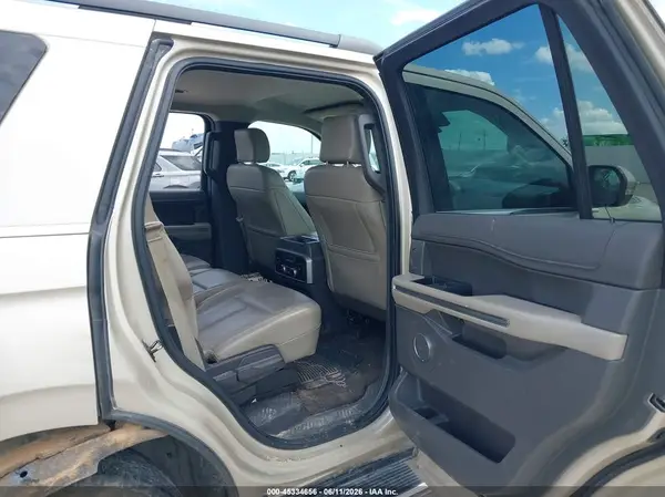 1FMJU1HT1JEA48541 2018 FORD EXPEDITION - Image 8