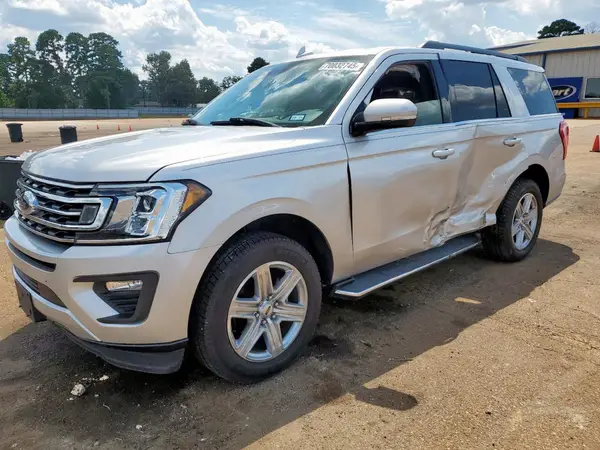 1FMJU1HT1JEA56171 2018 FORD EXPEDITION - Image 1