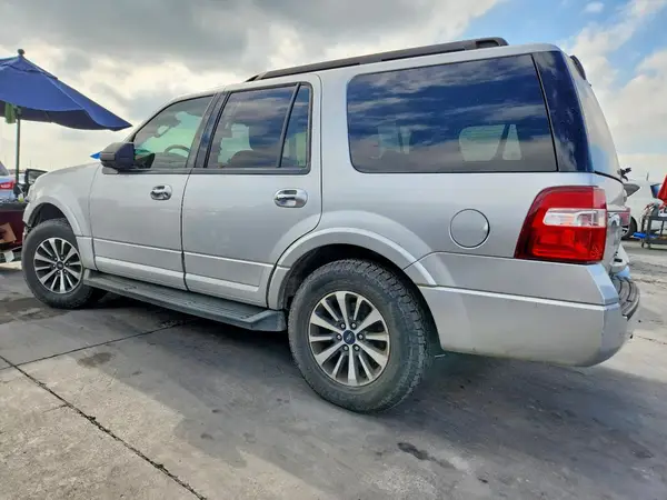 1FMJU1HT2GEF14597 2016 FORD EXPEDITION - Image 2