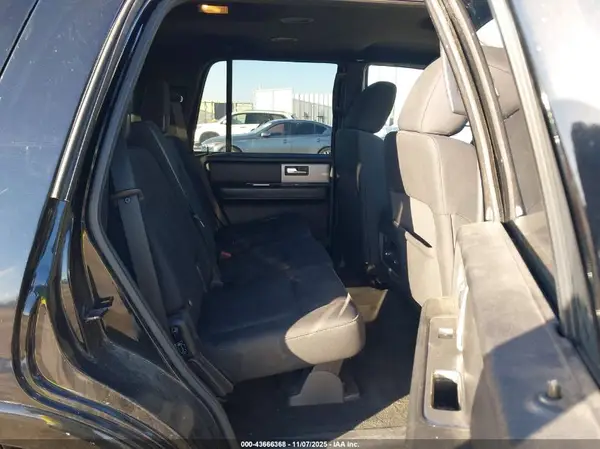 1FMJU1HT2HEA01819 2017 FORD EXPEDITION - Image 8