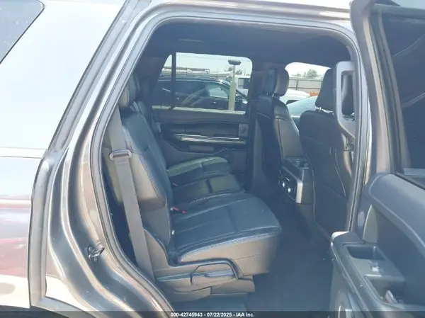 1FMJU1HT2JEA13586 2018 FORD EXPEDITION - Image 8